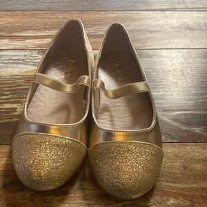 Gold dress shoes